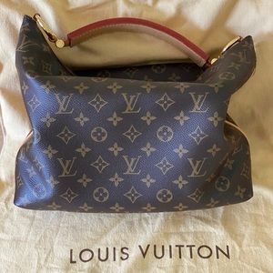 Louis Vuitton: Sully PM Handbag